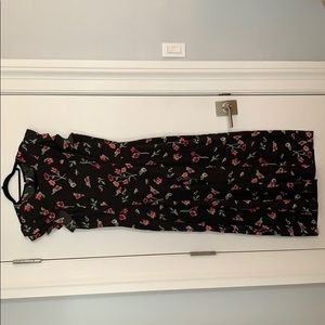 Vero Modo Size Large Jumpsuit. fit US size 8/10